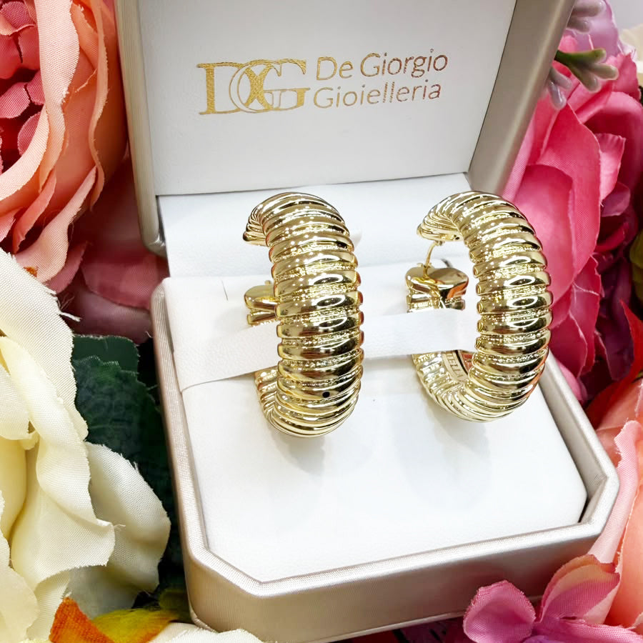 Orecchini a cerchio bombati in oro giallo 18 KT (750)