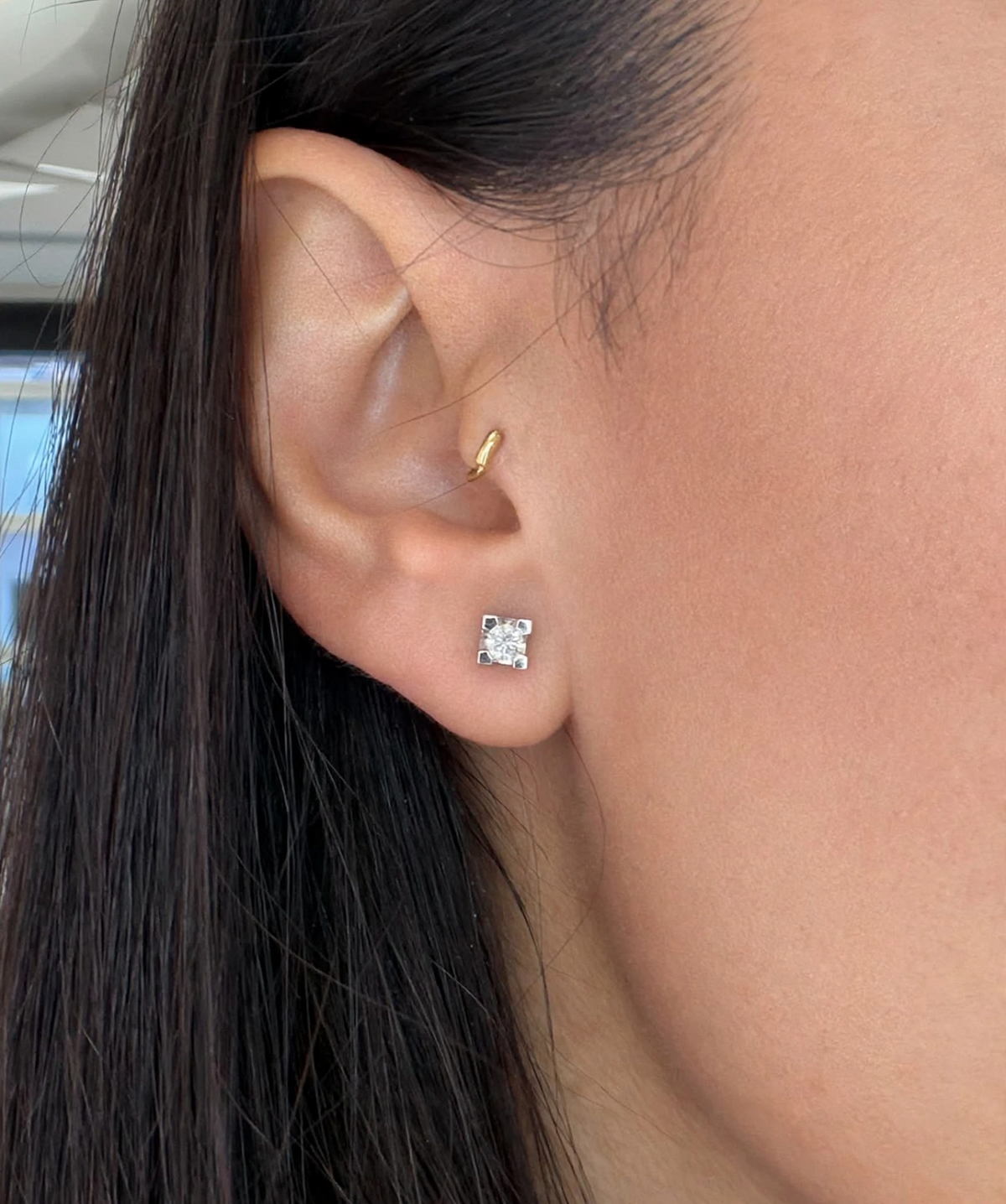 18K WHITE GOLD AND DIAMOND LIGHT POINT EARRINGS