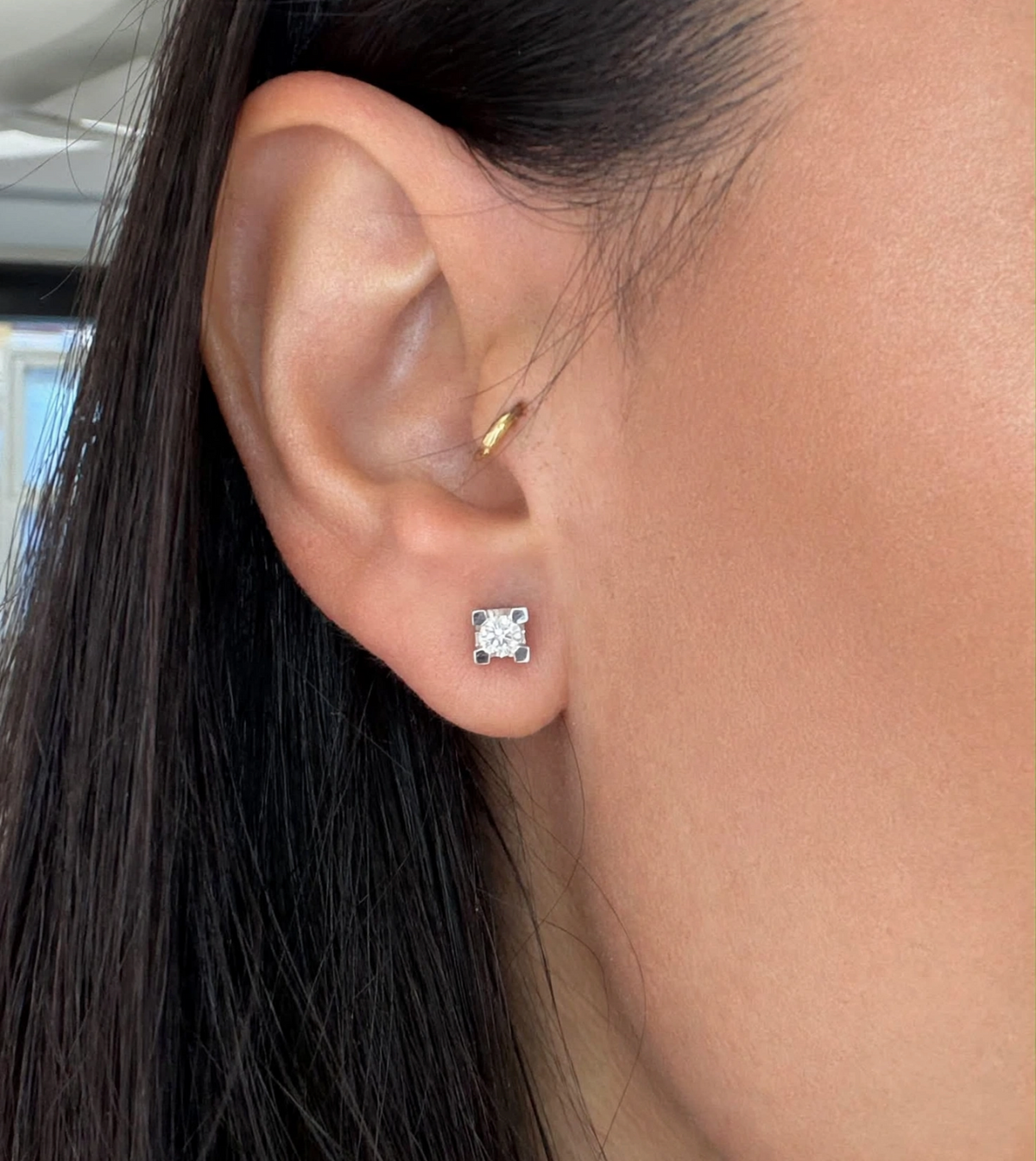 18K WHITE GOLD AND DIAMOND LIGHT POINT EARRINGS
